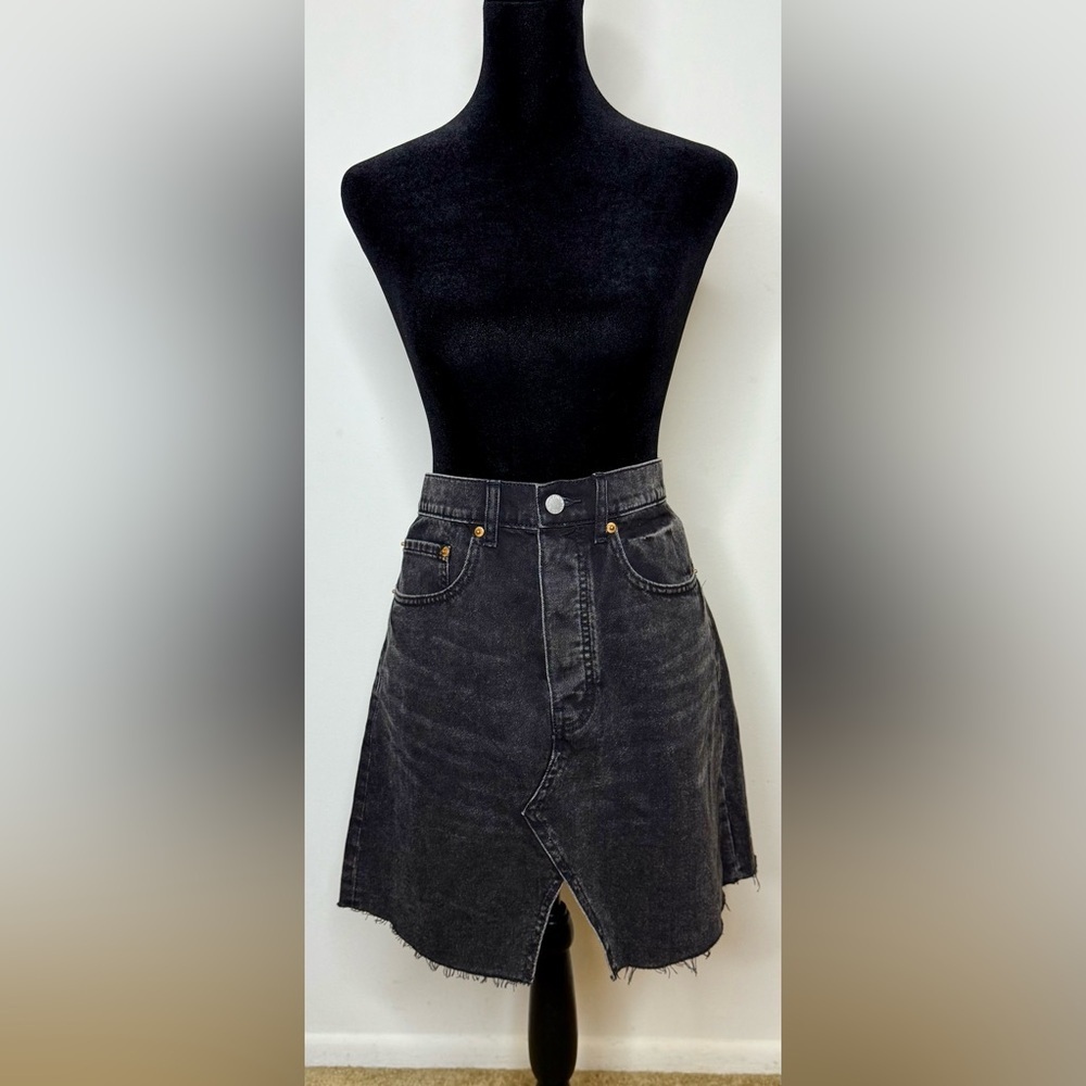 NWT Cheap Monday Organic cotton distressed black denim jean mini skirt Small - Picture 2 of 8